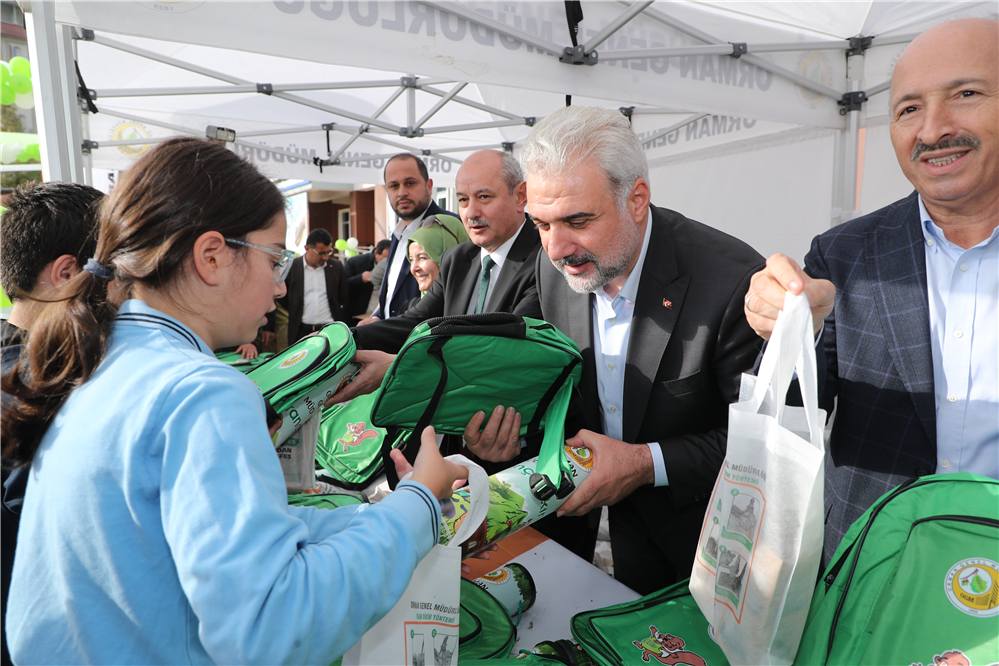 Milli Ağaçlandırma Günü'nde 600 Fidan Toprakla Buluştu