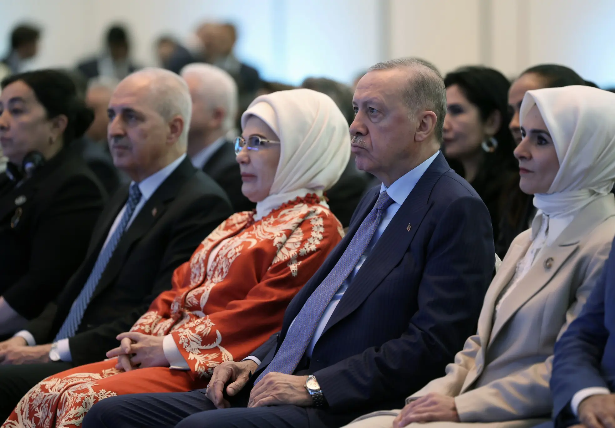 “Aileyi korumak toplumu yaşatmaktır, aileyi büyütmek geleceği inşa etmektir”