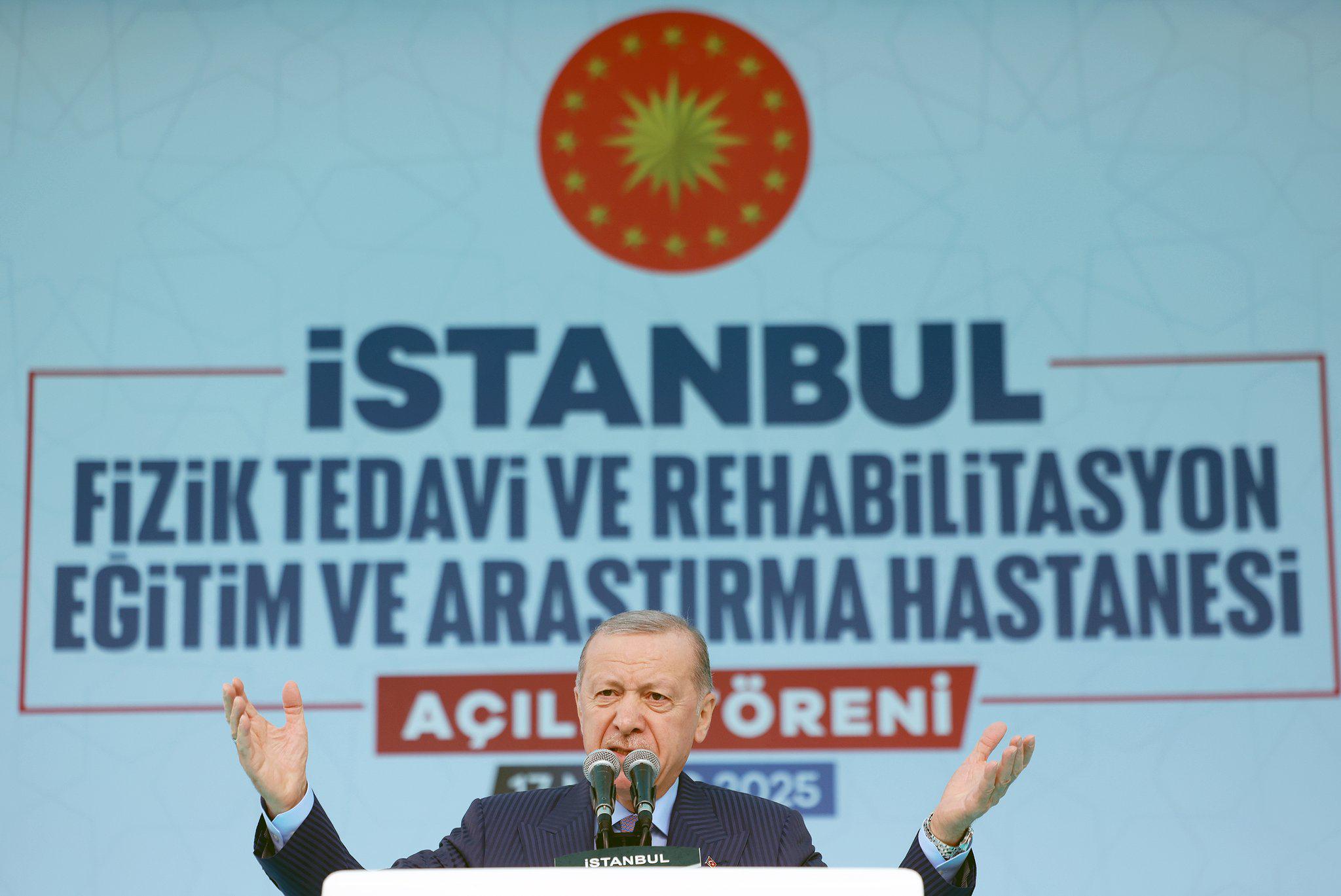 “Sağlık hizmetlerinin her boyutunda büyük mesafe katettik”