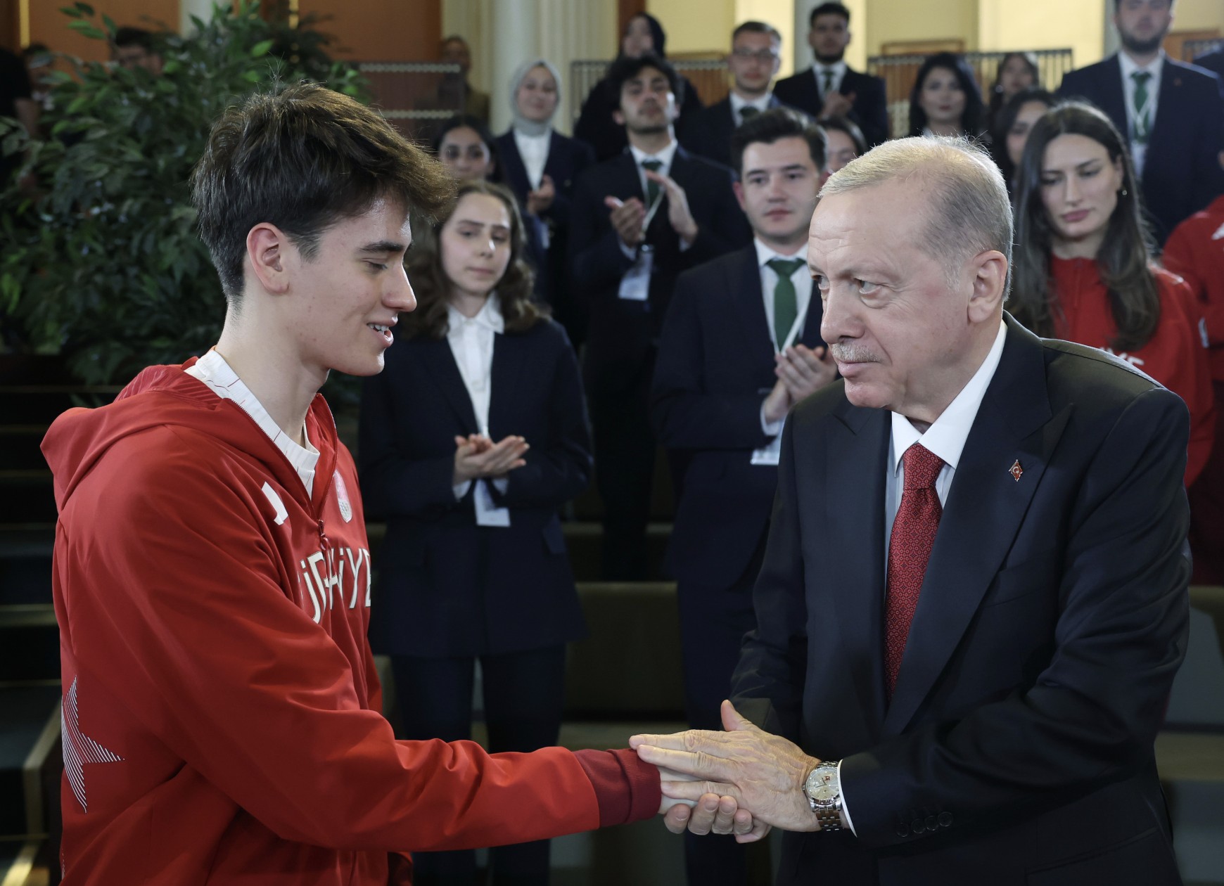 “En büyük eserimiz olarak sizlere güvenliğin, refahın olduğu bir Türkiye'yi emanet edeceğiz”