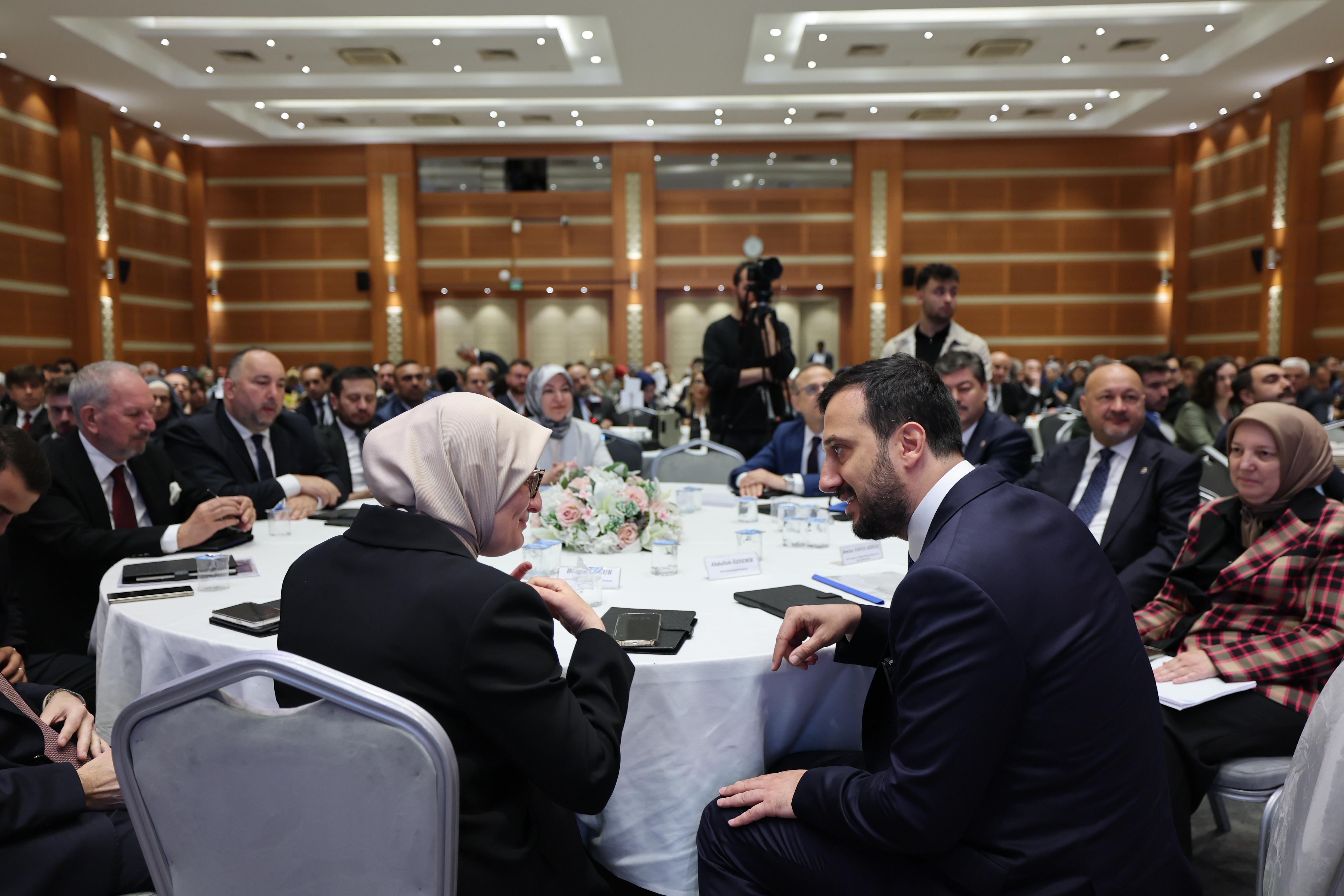 İstanbul’da “Bir Sofrada Teşkilat” buluşması gerçekleştirildi