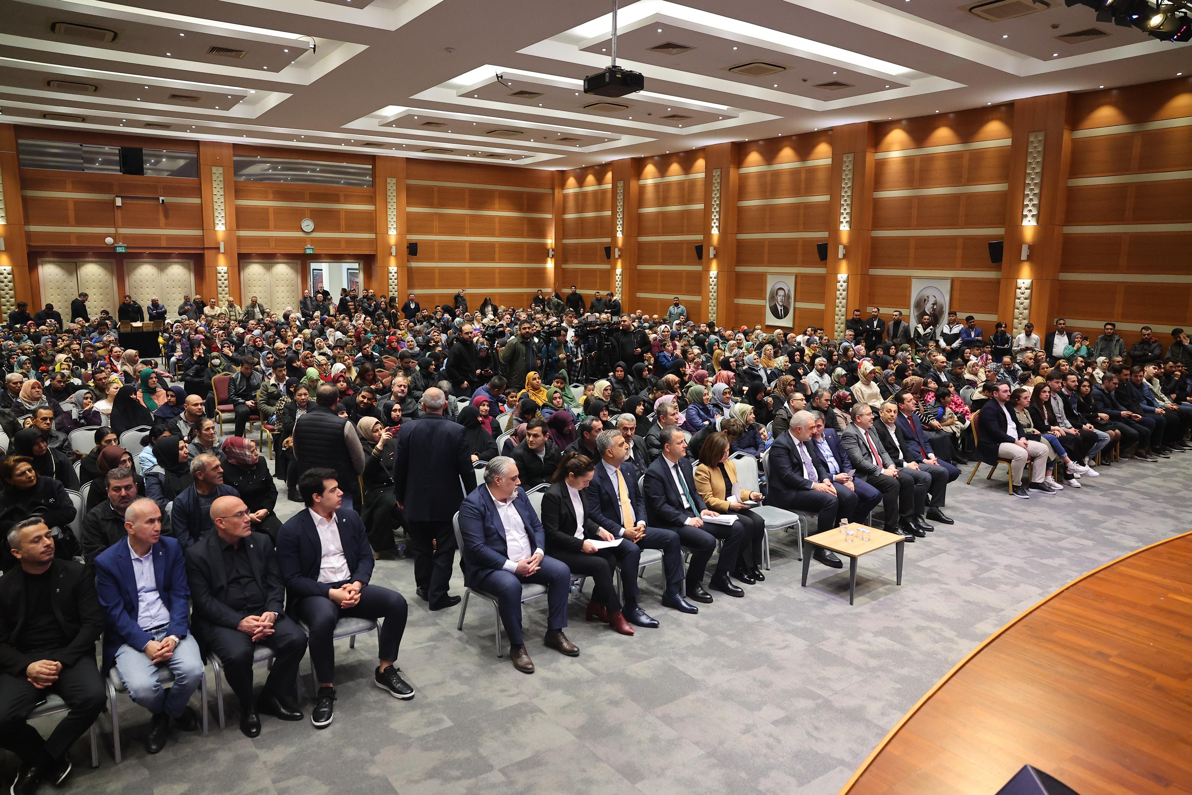 “Ailemizi Güçlendirdiniz, Hoş Geldiniz, Sefalar Getirdiniz”