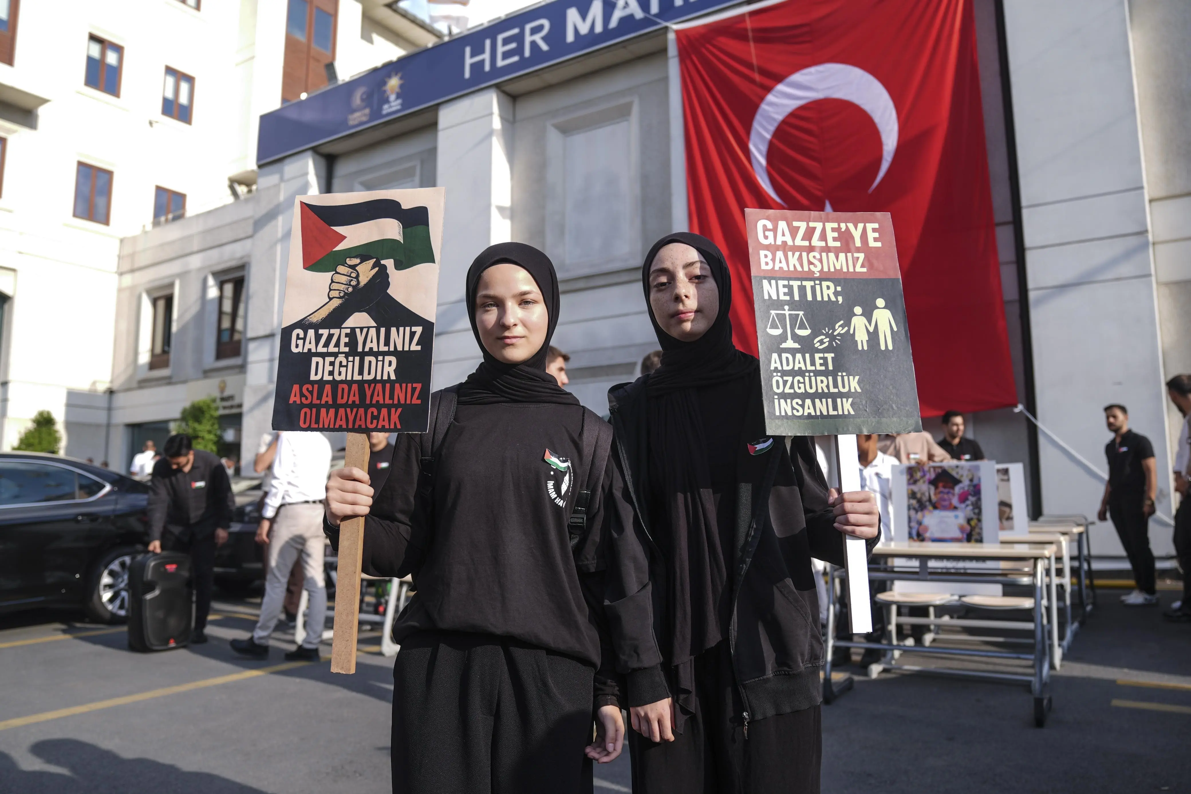 ‘Boş Sıralar’ etkinliğiyle Gazze'deki çocuklar anıldı