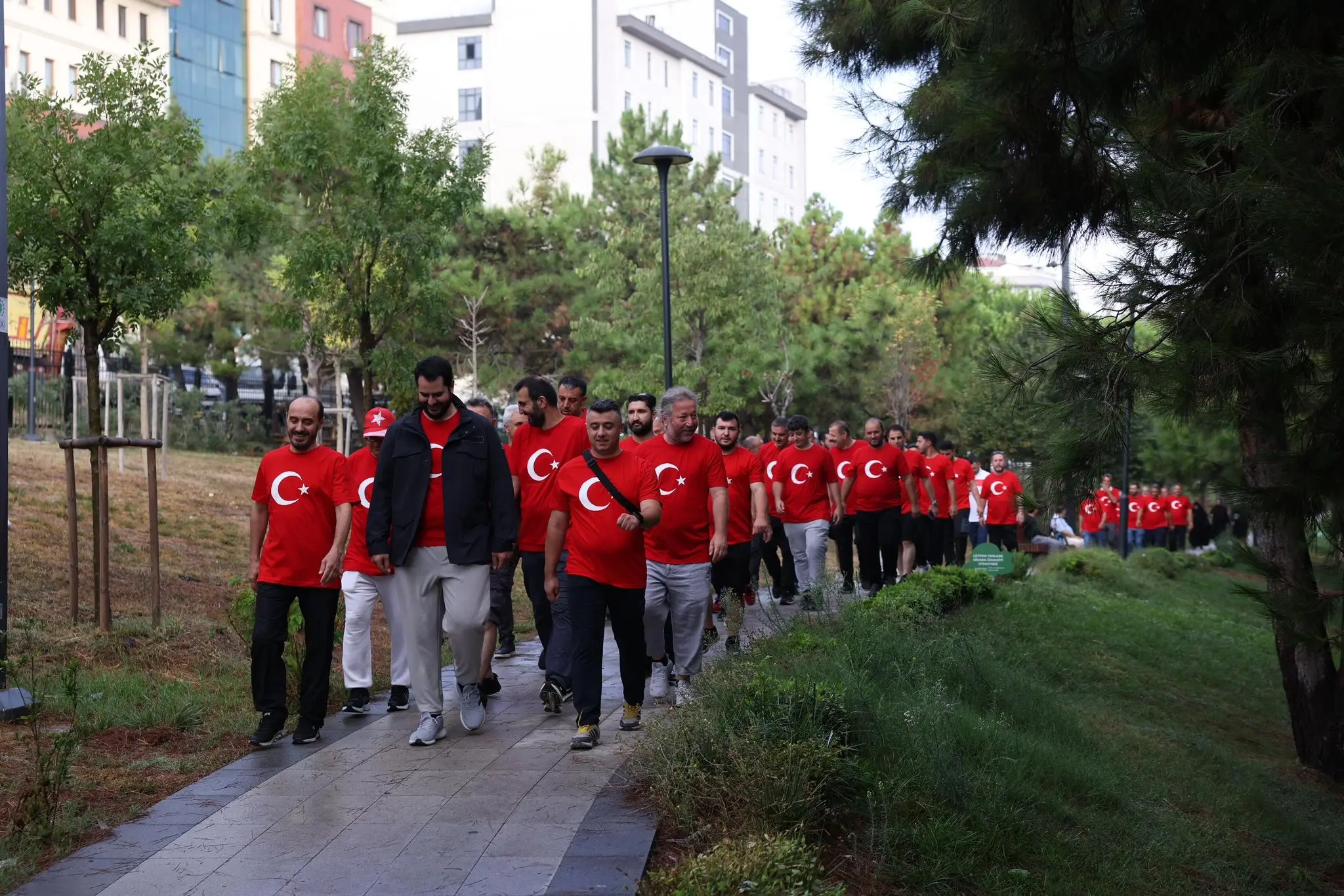 39 ilçemizde Zafer Bayramı yürüyüşümüzü gerçekleştirdik