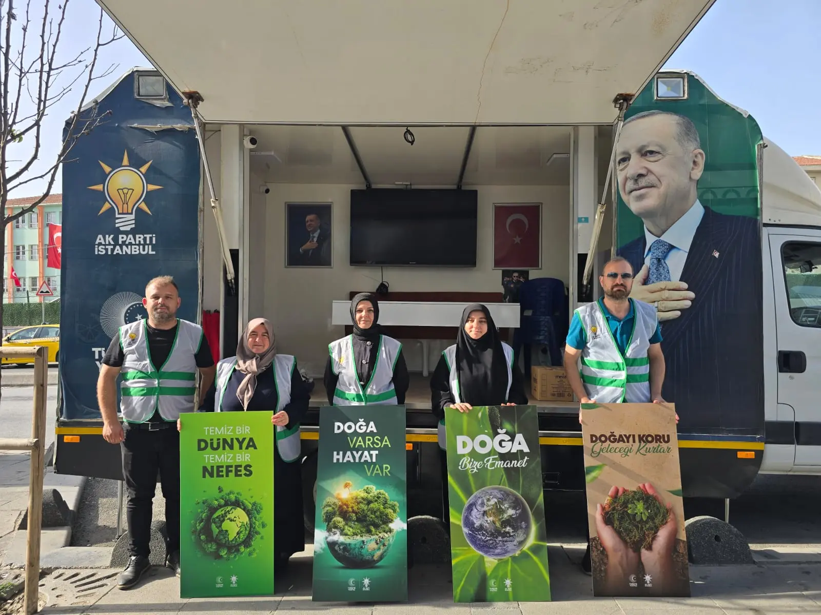 İstanbul’un 39 İlçesinde “Çevreme Söz Veriyorum” Etkinliği