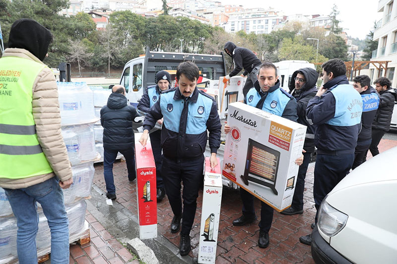 Kağıthane’den Binlerce Kişi Afet Bölgesine Yardım Gönderdi