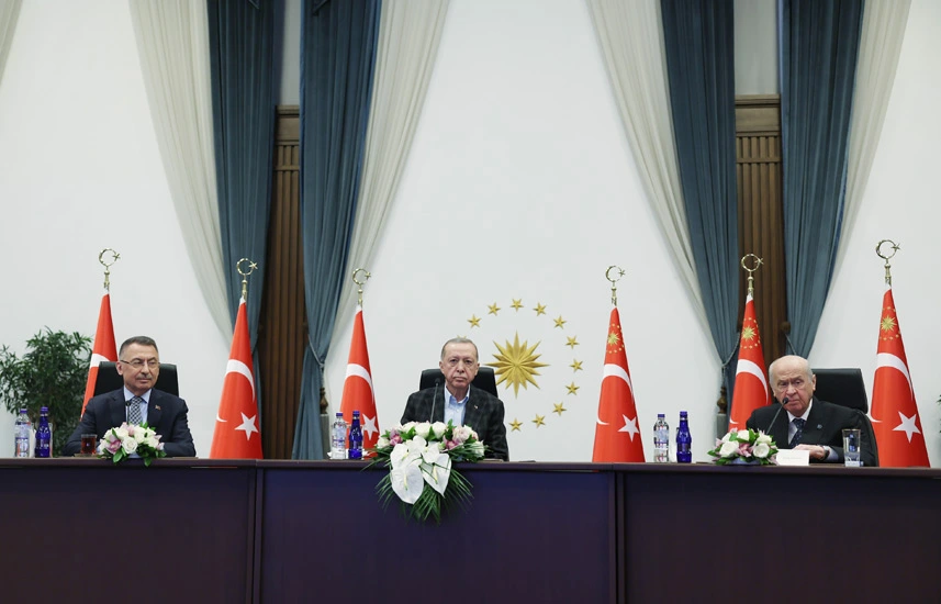 Cumhurbaşkanımız Erdoğan, Adana 15 Temmuz Şehitler Köprüsü Açılışına Canlı Bağlantıyla Katıldı