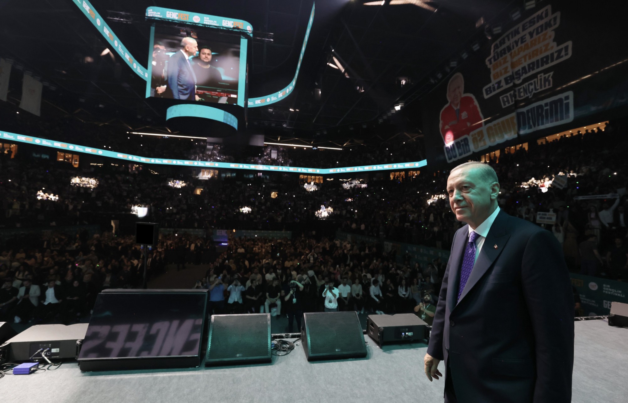 “Barış diplomasisinin öncülüğünü dünyada bugün Türkiye üstleniyor”