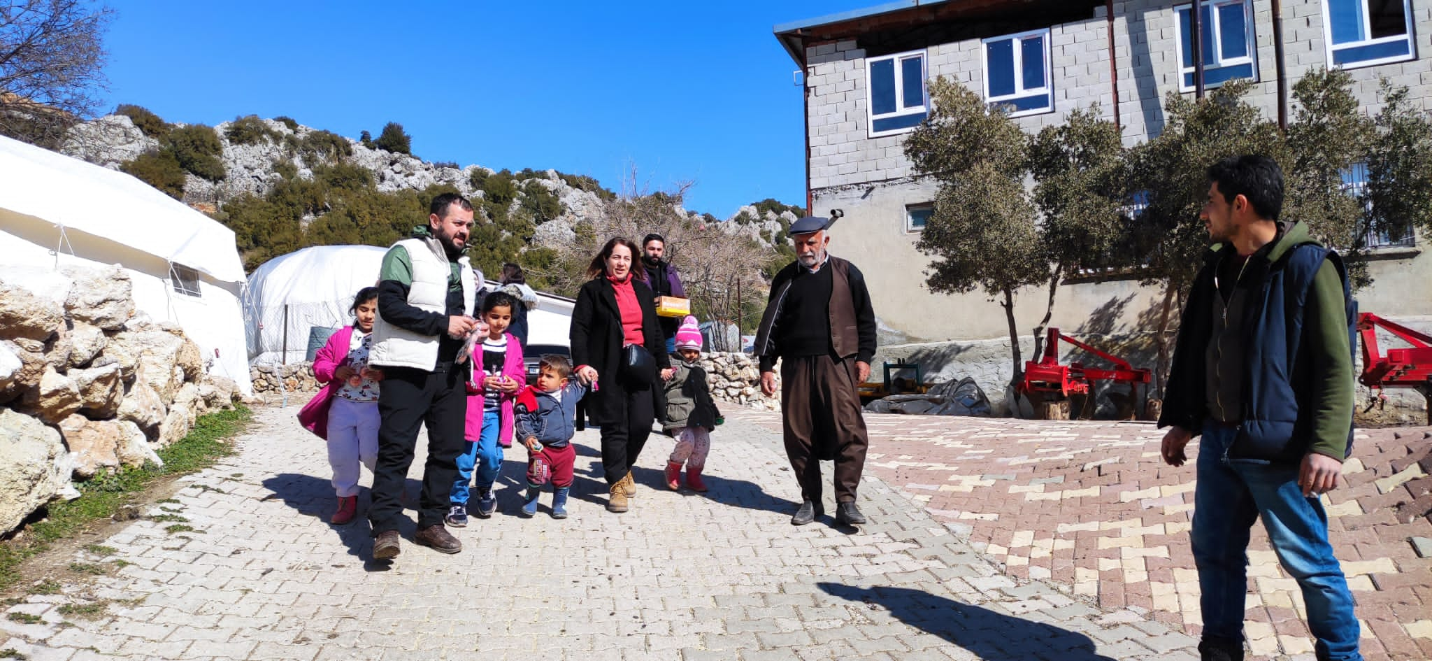 Adıyaman'da Depremzede Vatandaşlarımızın Yanında Olduk