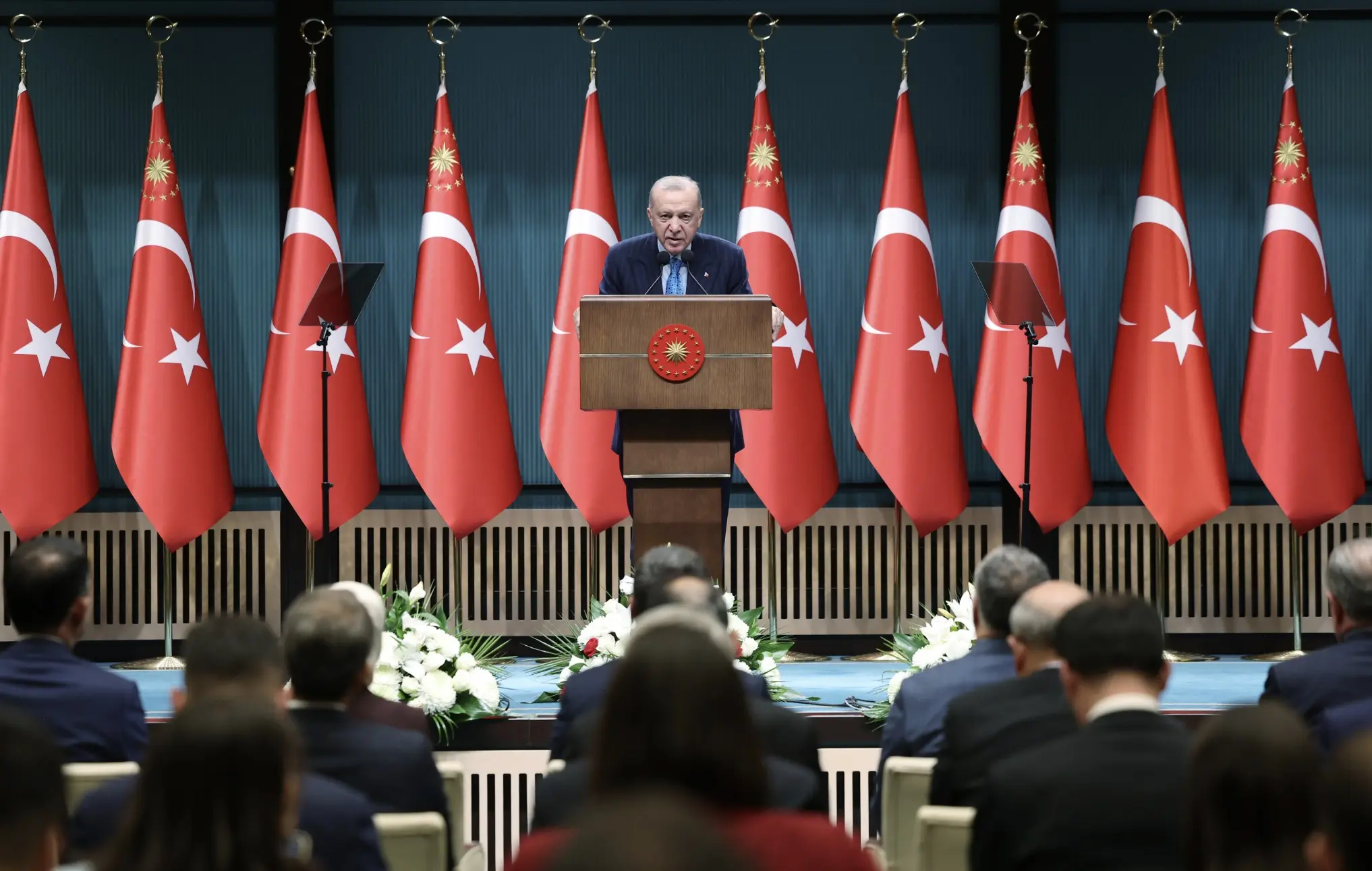 Bölgemizdeki krizlerin menfi etkilerinden ülkemizi uzakta tutacağız