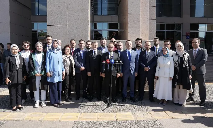 İl Başkan Yardımcılarımızdan Özgür Özel'e 'üç kuruşluk' manevi tazminat davası