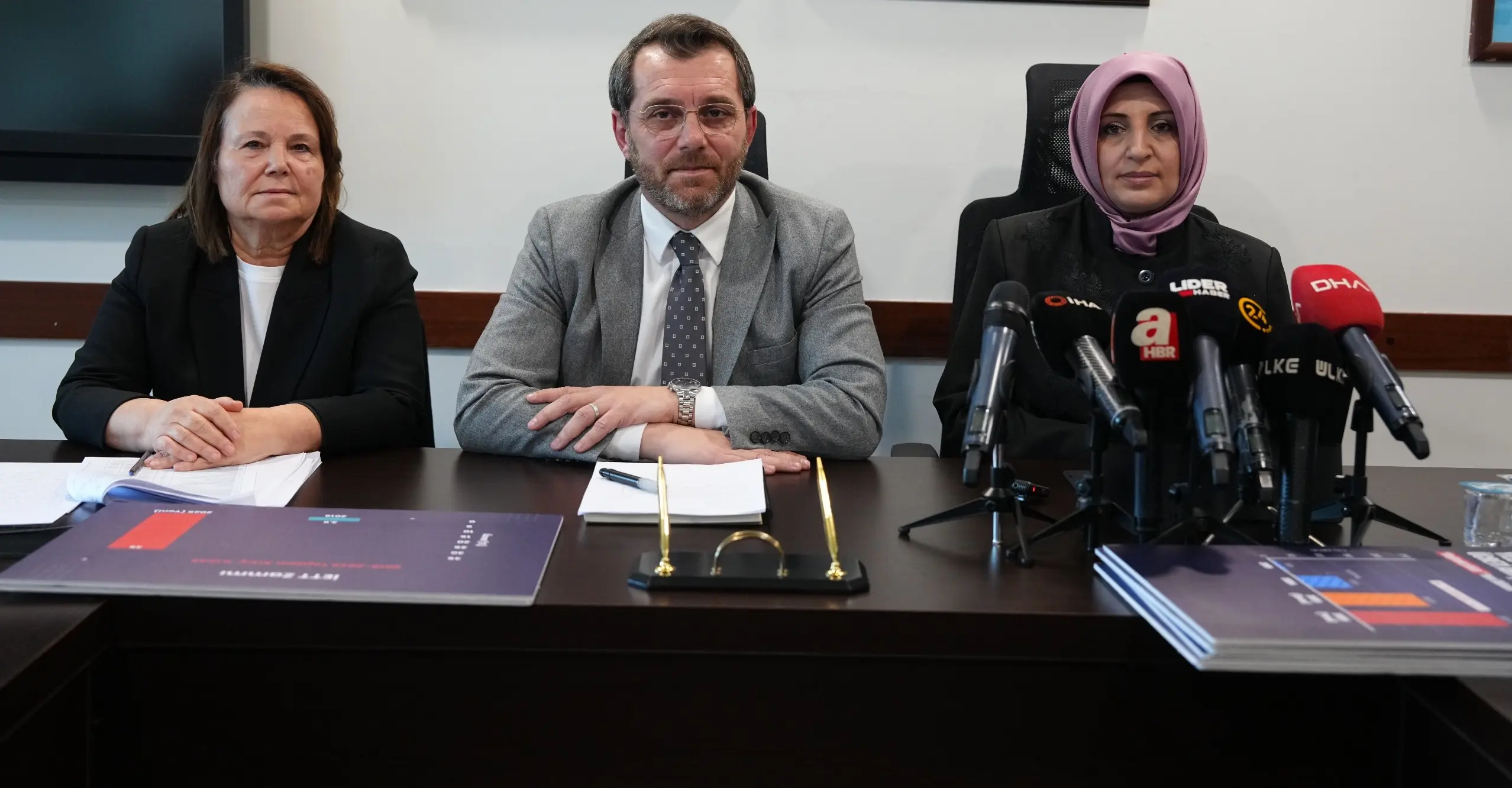 İBB Meclisi Grubumuzdan tarife artışlarına ilişkin basın açıklaması