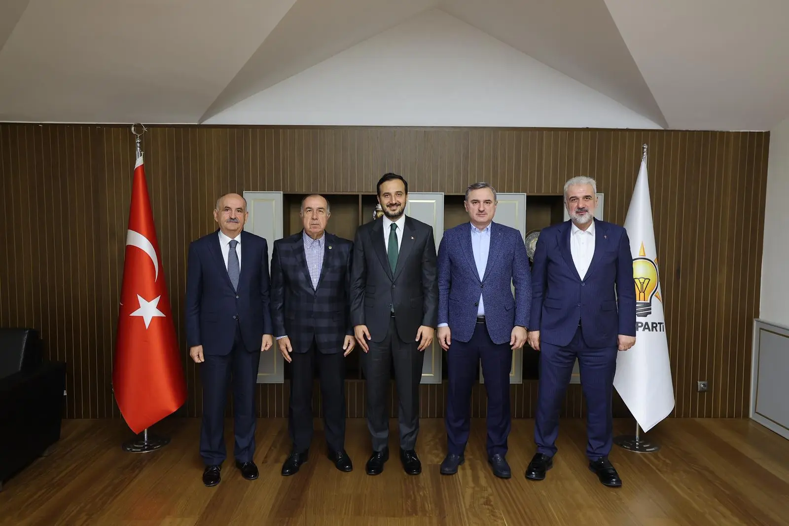 “İstanbulumuzun yarınlarını ortak akılla inşa ediyoruz”