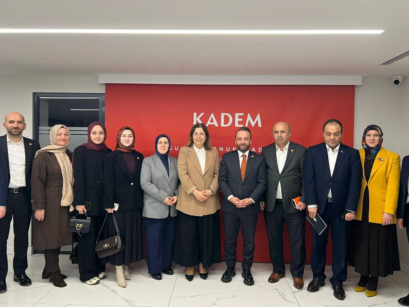 Dünya Kadın Hakları Günü’nde KADEM’e ziyaret