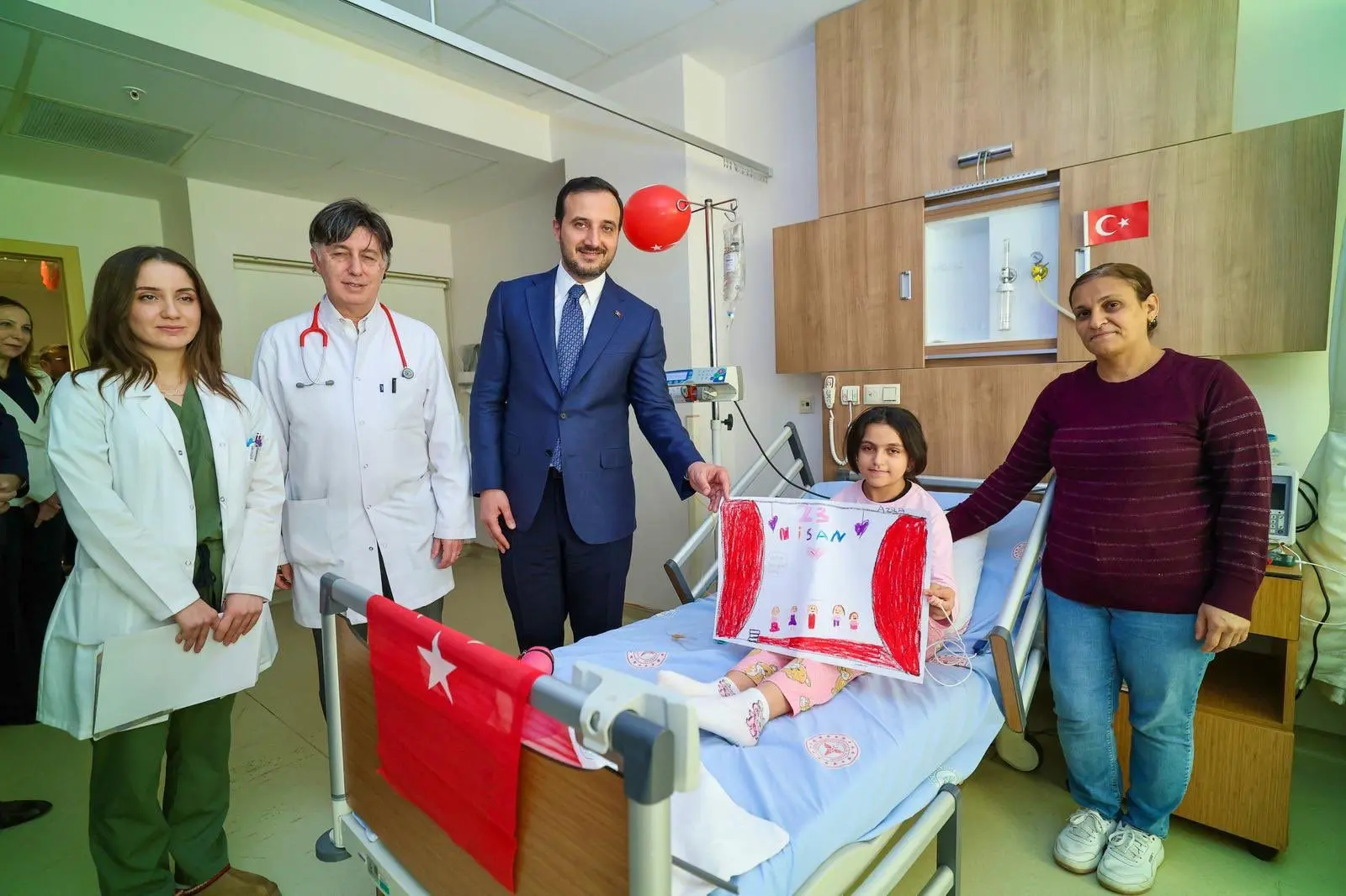 23 Nisan’da çocuklara moral ziyareti