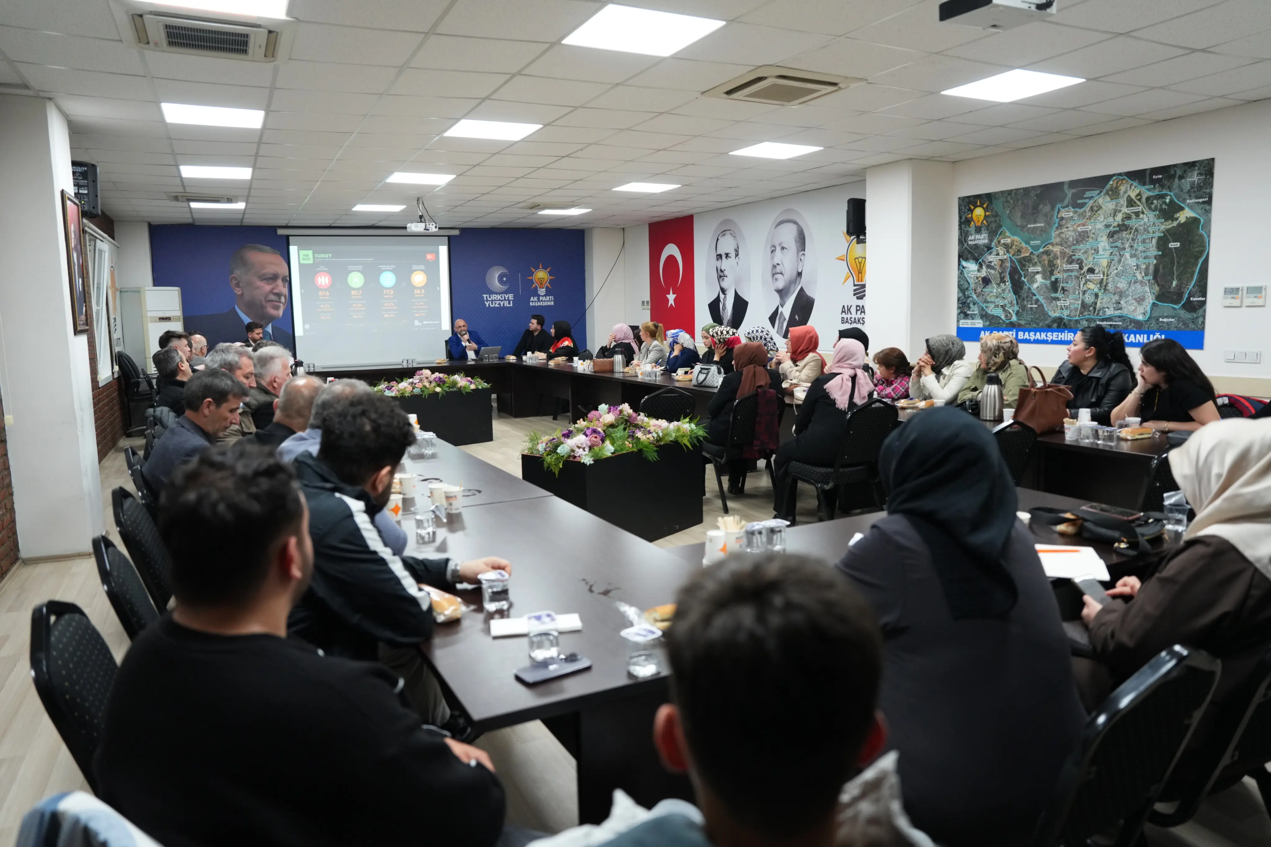 Başakşehir teşkilatımıza yönelik sosyal medya eğitimi gerçekleştirildi