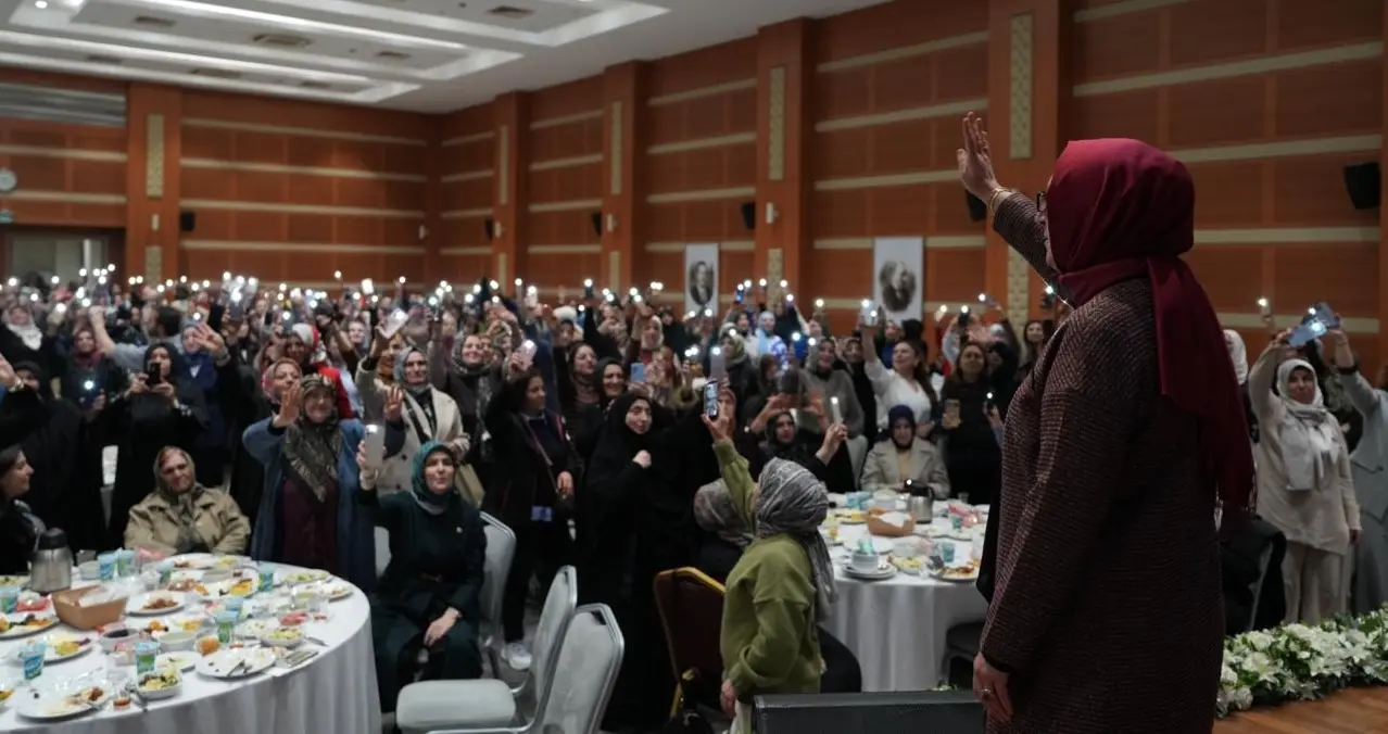 Kadın Kolları Mahalle Başkanlarımızla iftar coşkusu