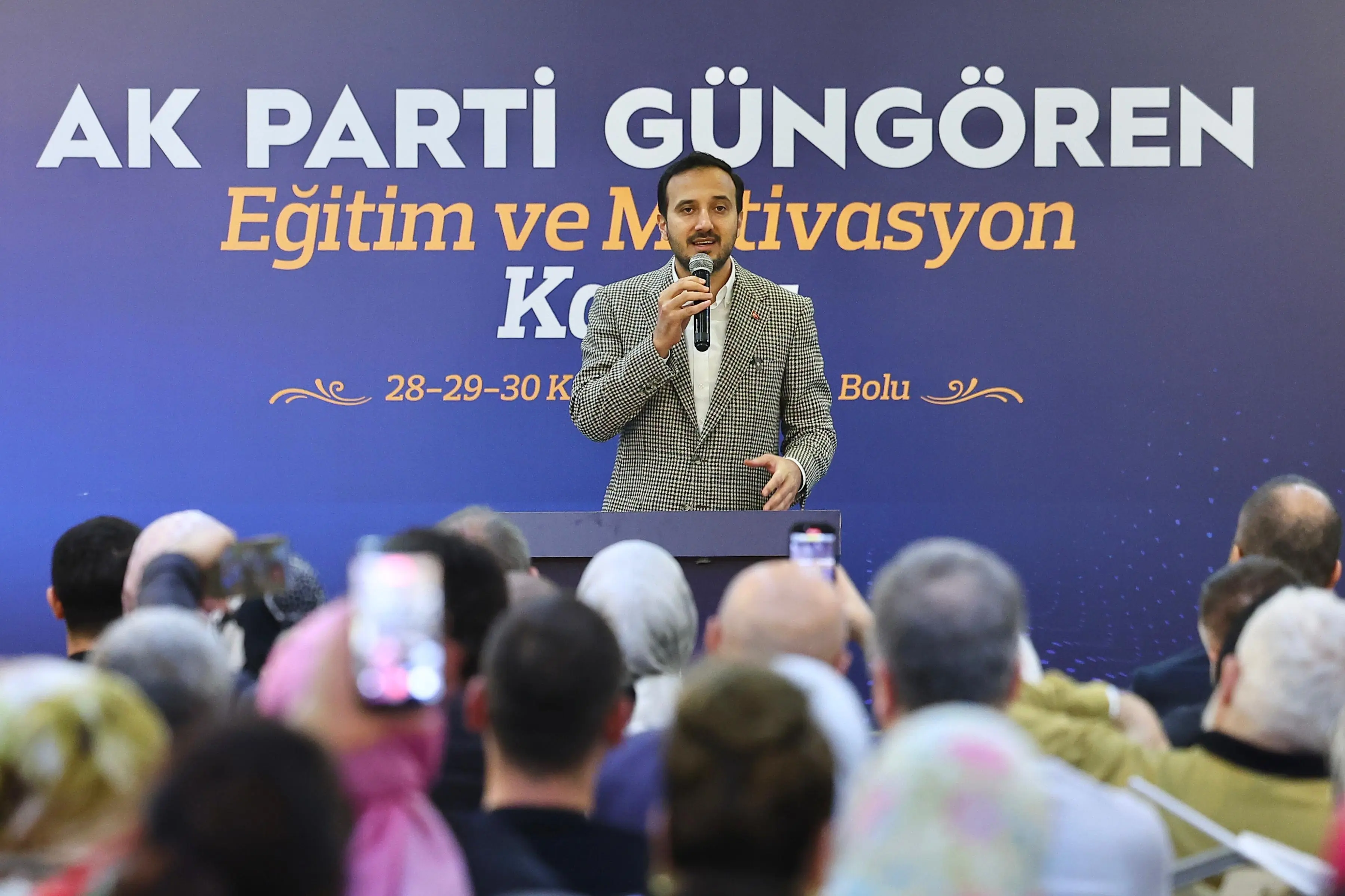 Güngören teşkilatımızdan eğitim ve motivasyon kampı