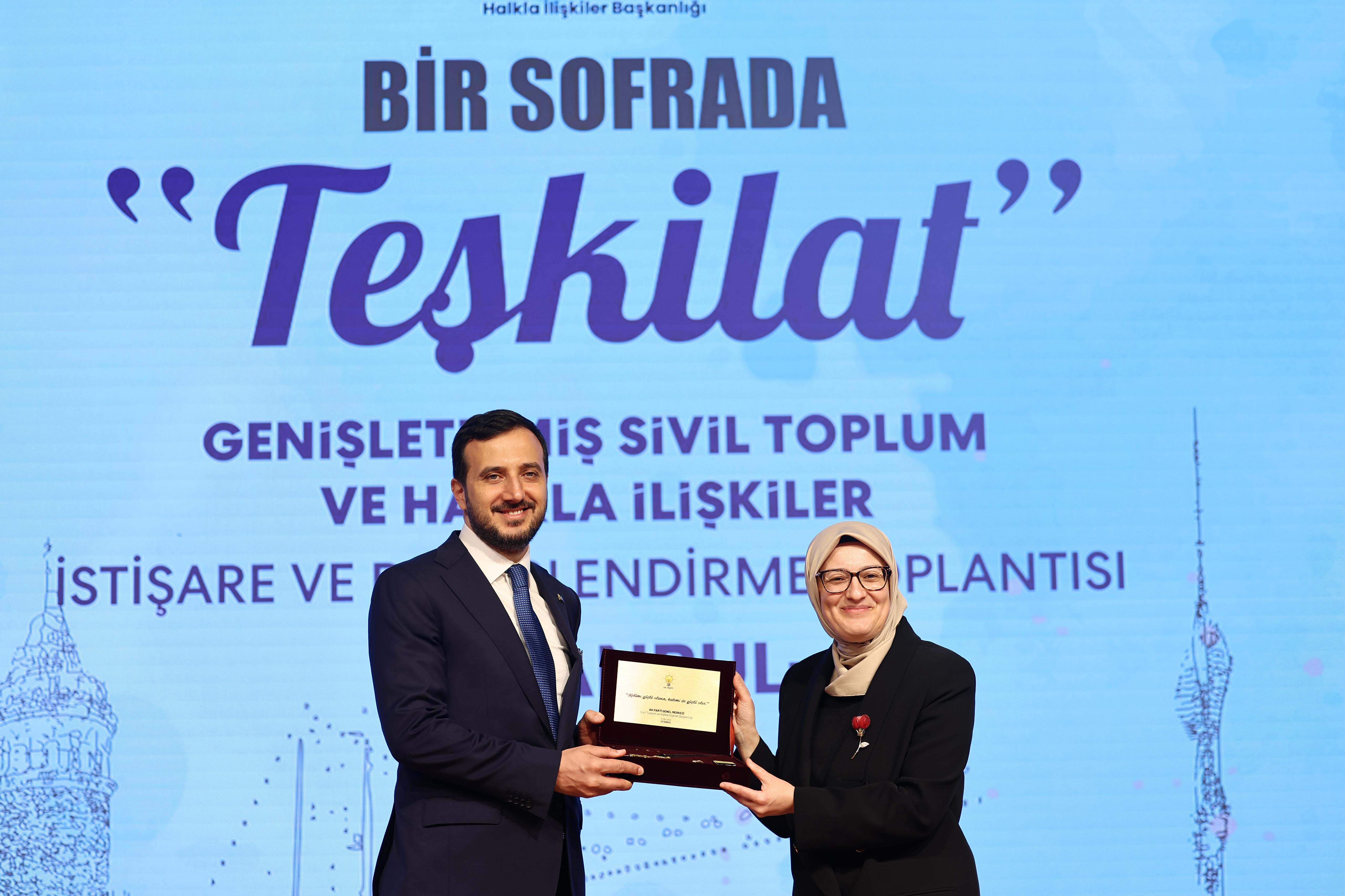İstanbul’da “Bir Sofrada Teşkilat” buluşması gerçekleştirildi