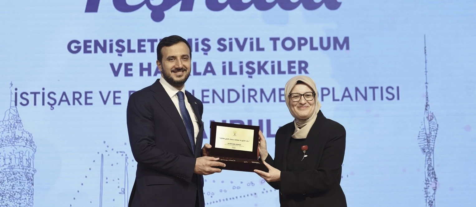 İstanbul’da “Bir Sofrada Teşkilat” buluşması gerçekleştirildi