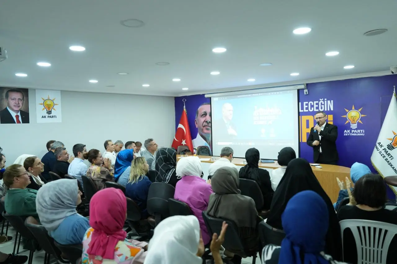 Tanıtım ve Medya Seminerlerinin ilki Zeytinburnu’nda gerçekleştirildi