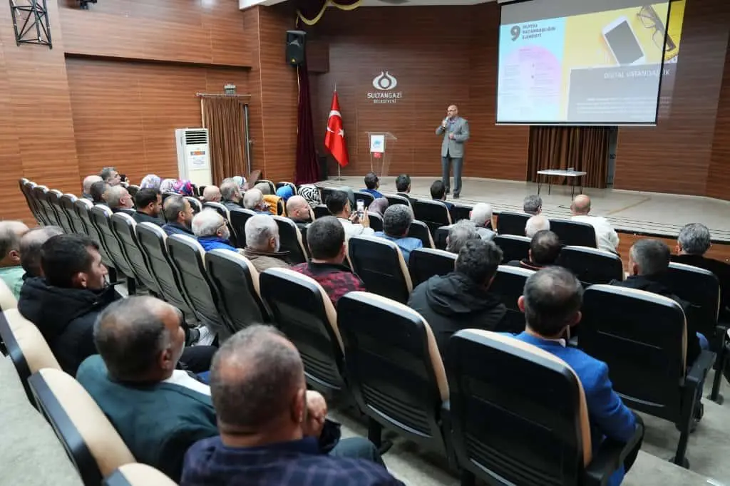 Sultangazi’de “Sosyal Medyanın Etkili Kullanımı” semineri