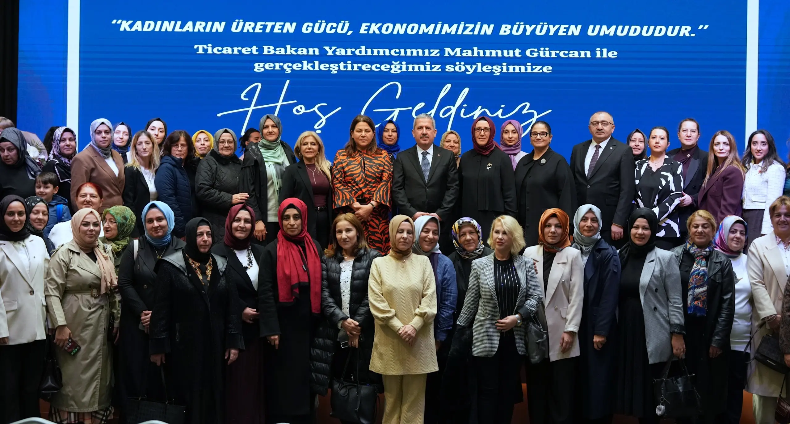 “Kadınlarımızın her alanda güçlenmesi için kararlılıkla çalışıyoruz”