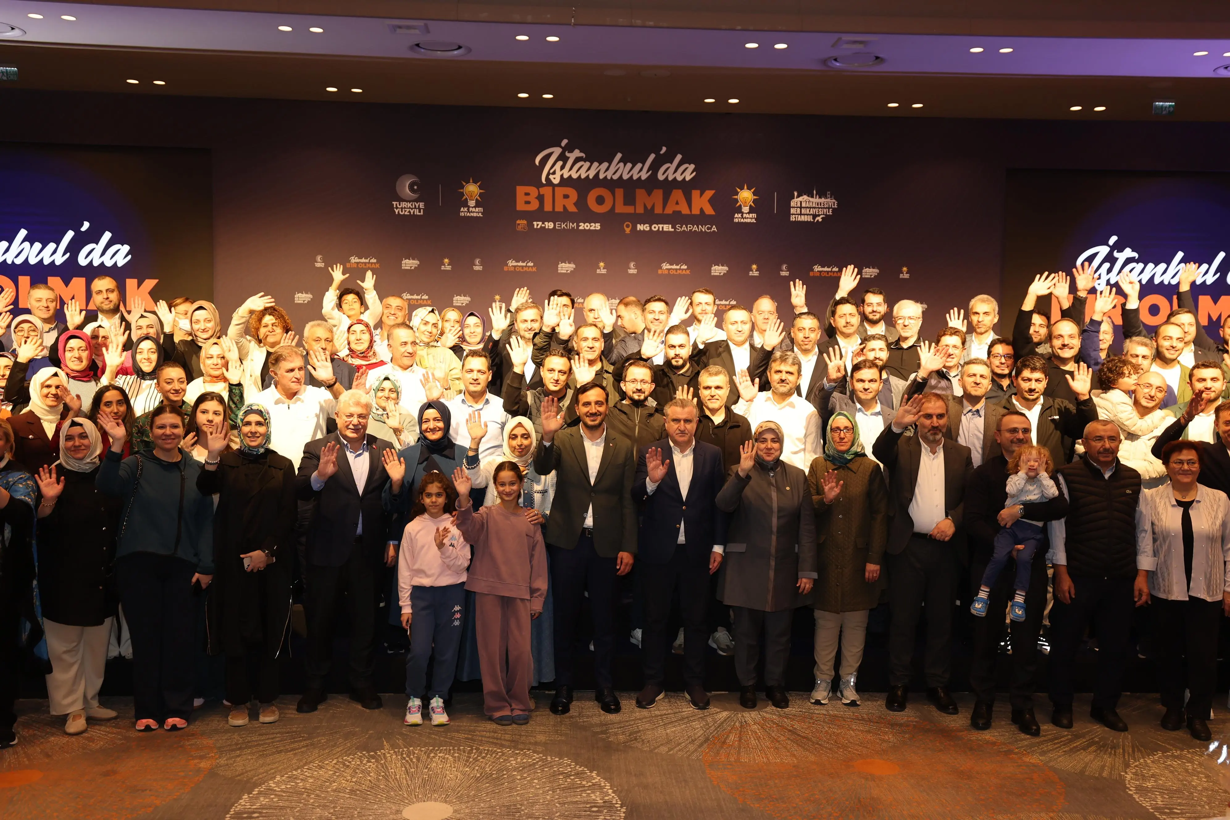 Sayın Cumhurbaşkanımızdan İstanbul teşkilatımıza tebrik mesajı