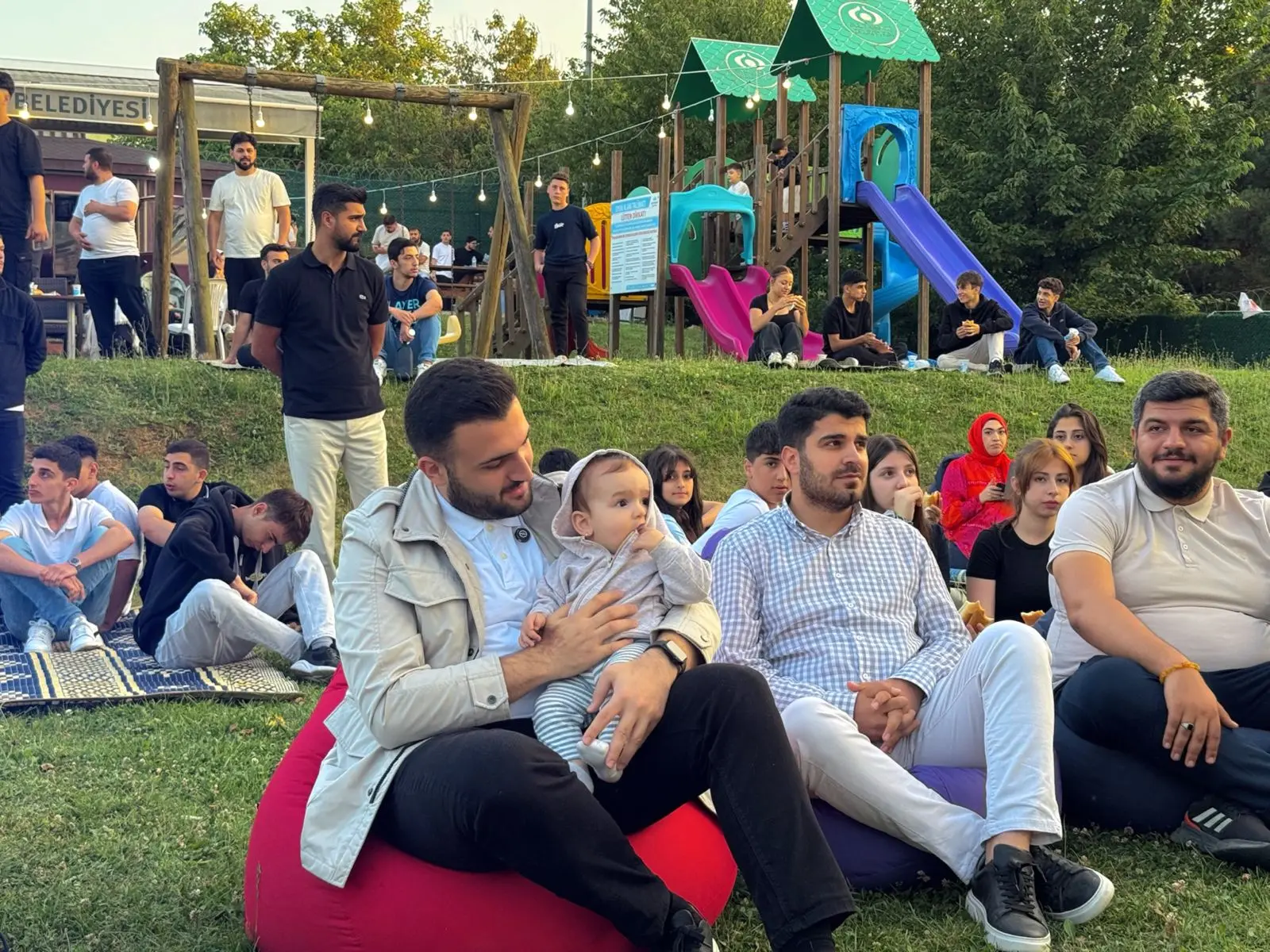 Sultangazi’de gençlik buluşması