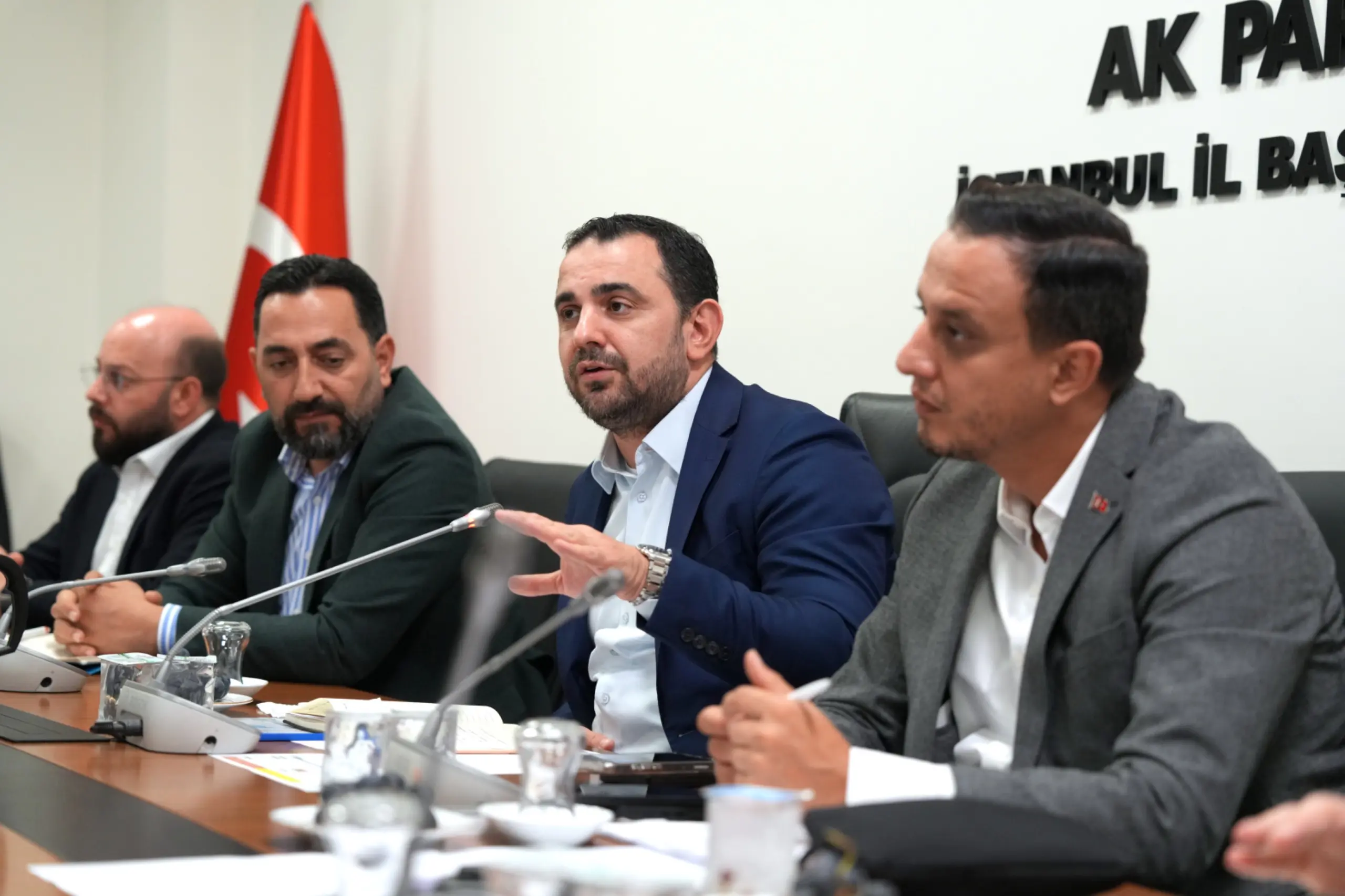 Çalışmalarımızı özveriyle sürdürüyoruz
